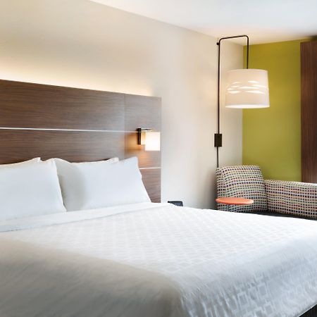 Holiday Inn Express & Suites Macon North By Ihg Екстер'єр фото