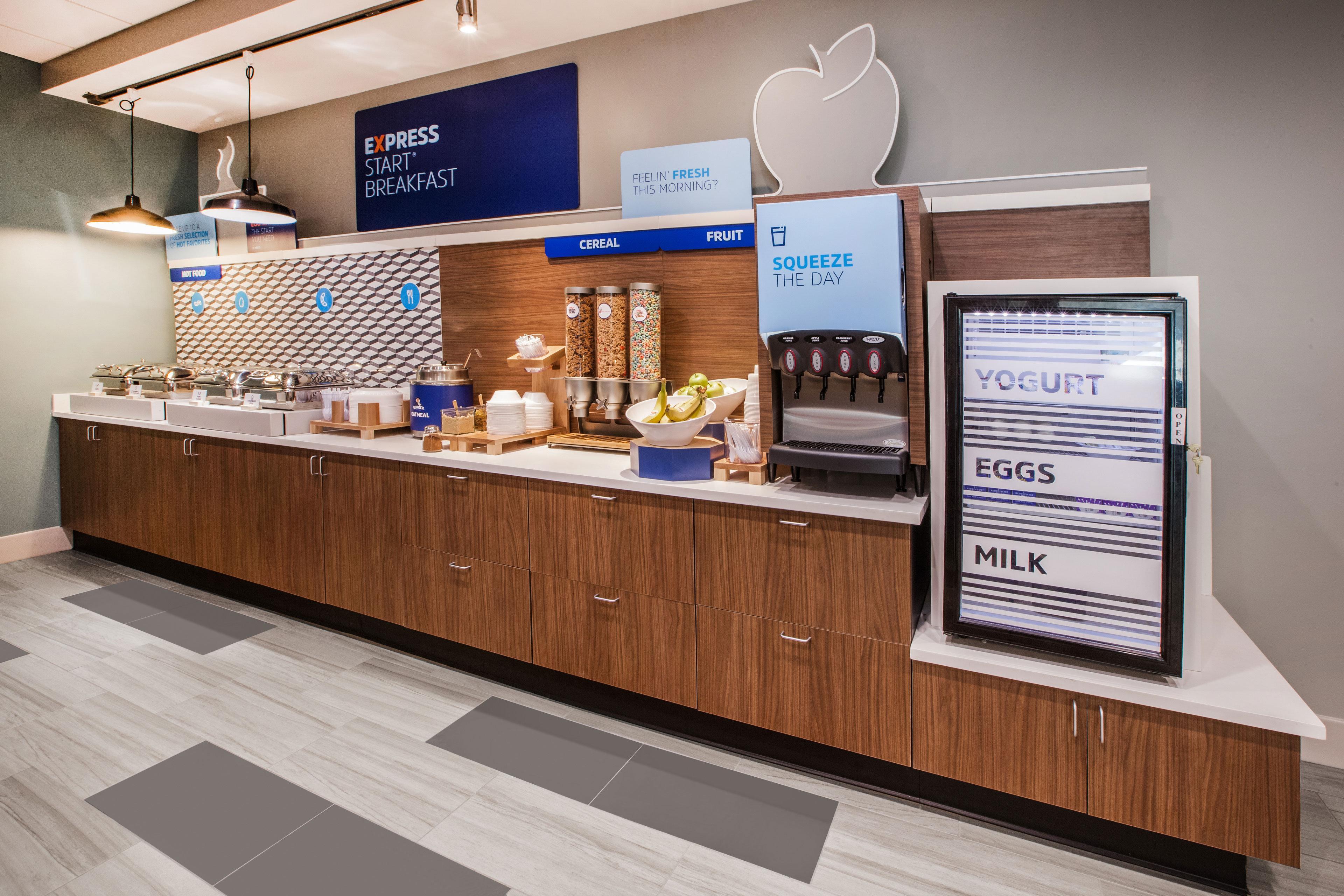 Holiday Inn Express & Suites Macon North By Ihg Екстер'єр фото