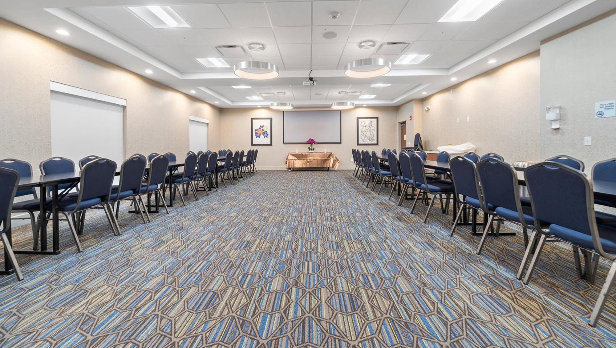 Holiday Inn Express & Suites Macon North By Ihg Екстер'єр фото